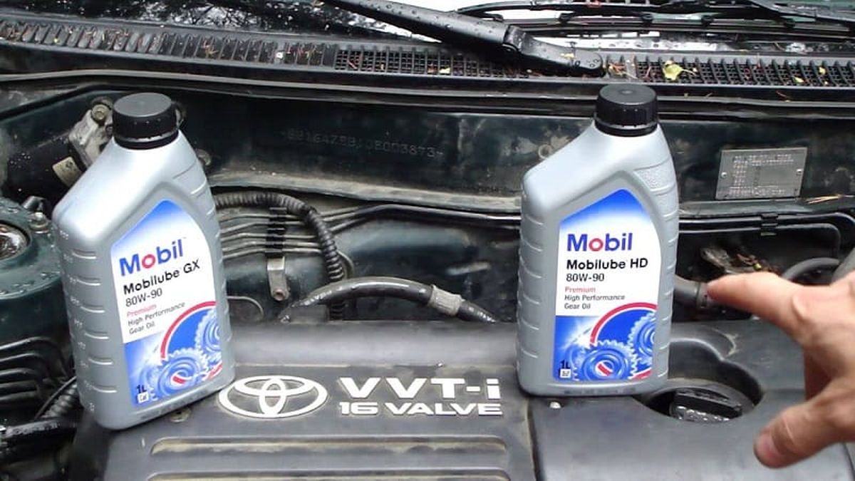 Thay dầu hộp số ô tô bao nhiêu tiền