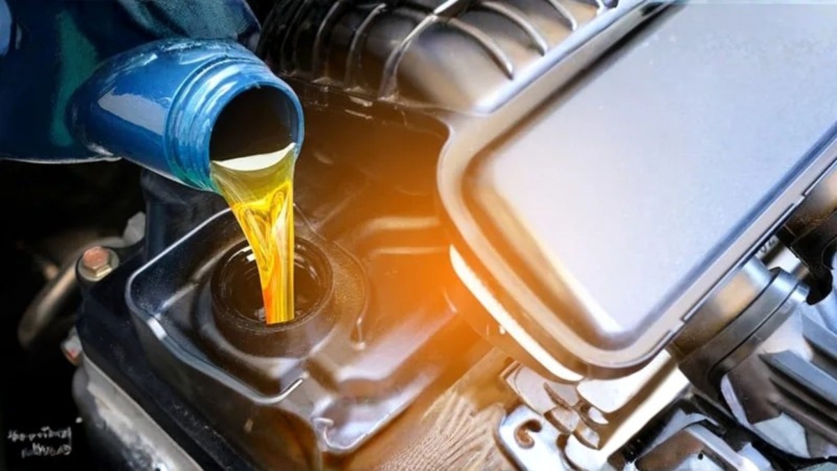 Xe ít đi bao lâu thì thay dầu nhớt