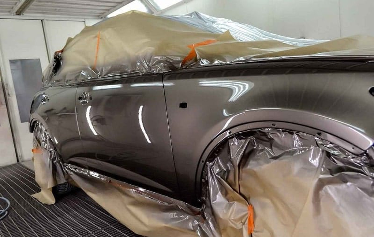 Có nên sơn đổi màu xe ô tô