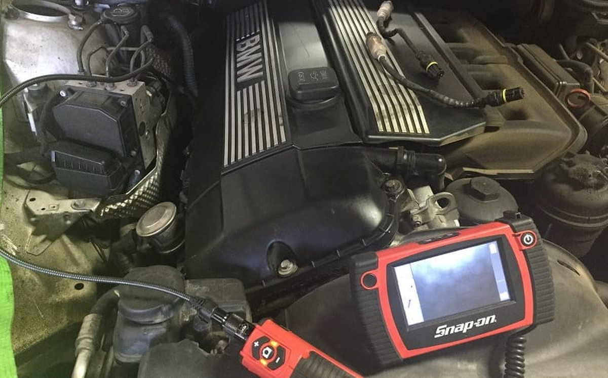 Gara sửa chữa động cơ ô tô tại Hà Nội 