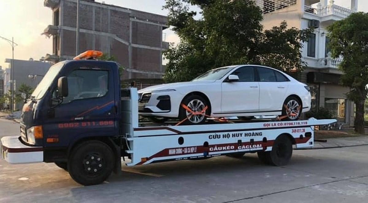 cứu hộ lốp ô tô