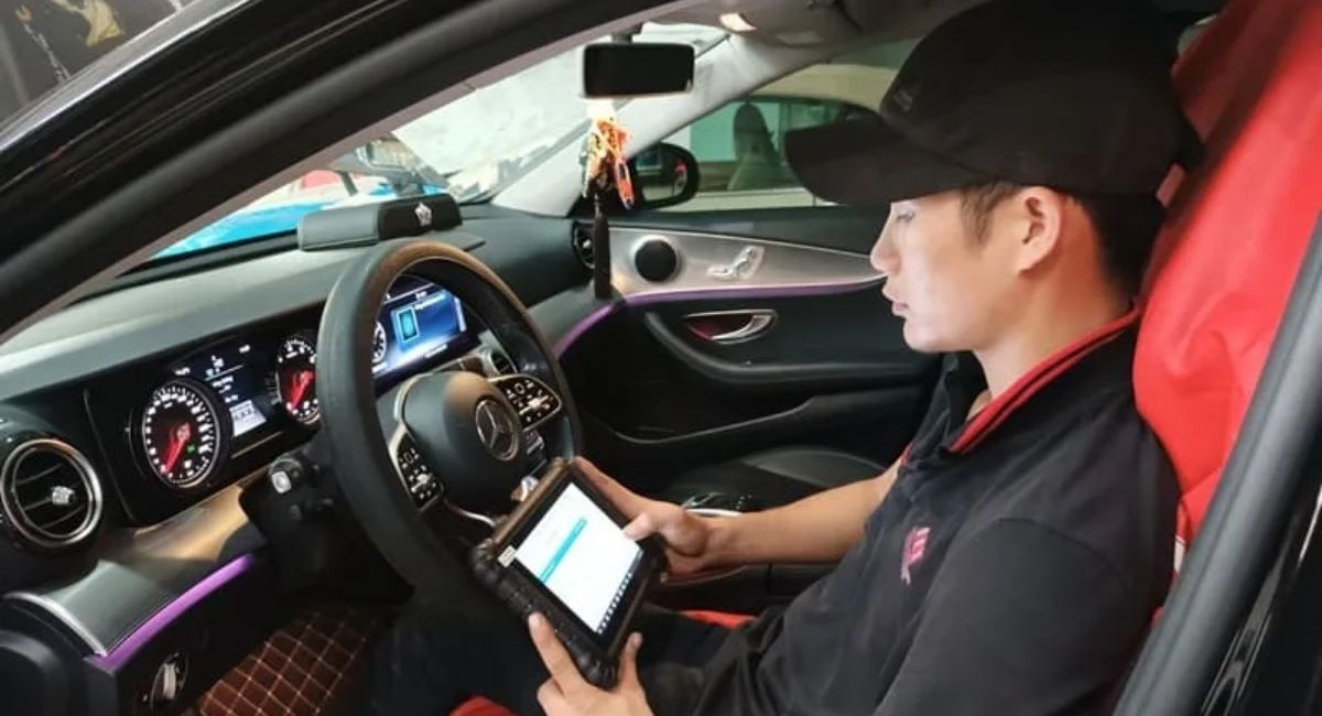 Gara ô tô quận Long Biên uy tín