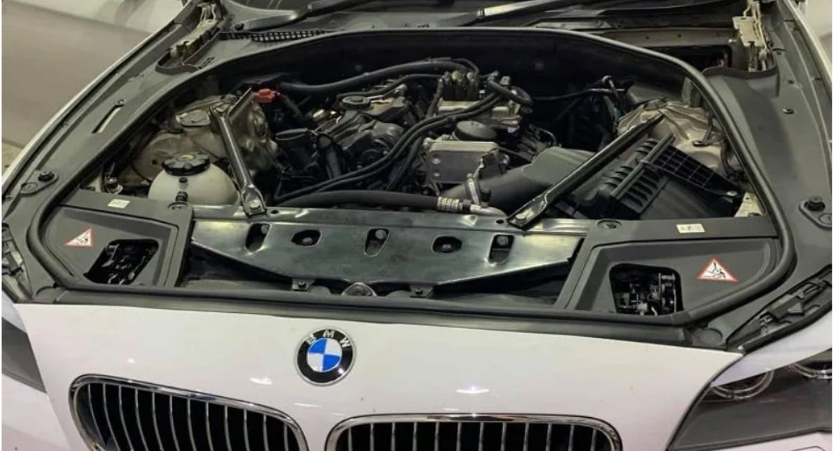 Gara sửa chữa xe BMW Hà Nội giá tốt