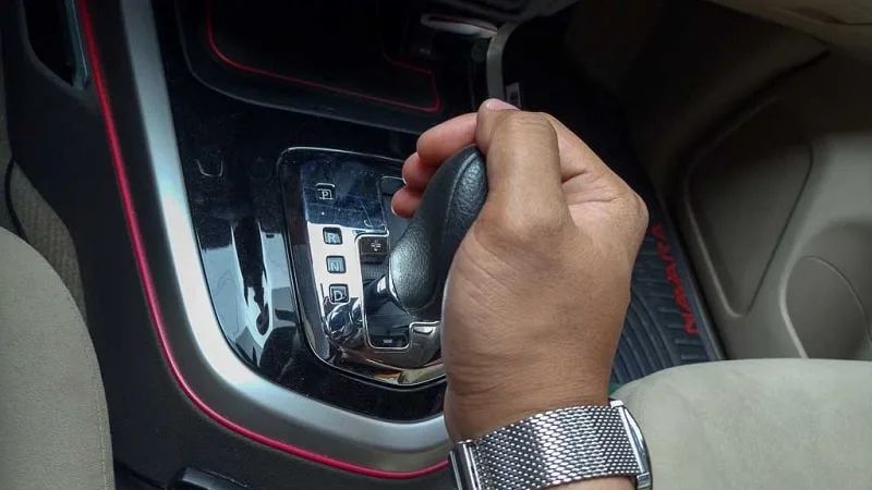 Hộp số ô tô tự động