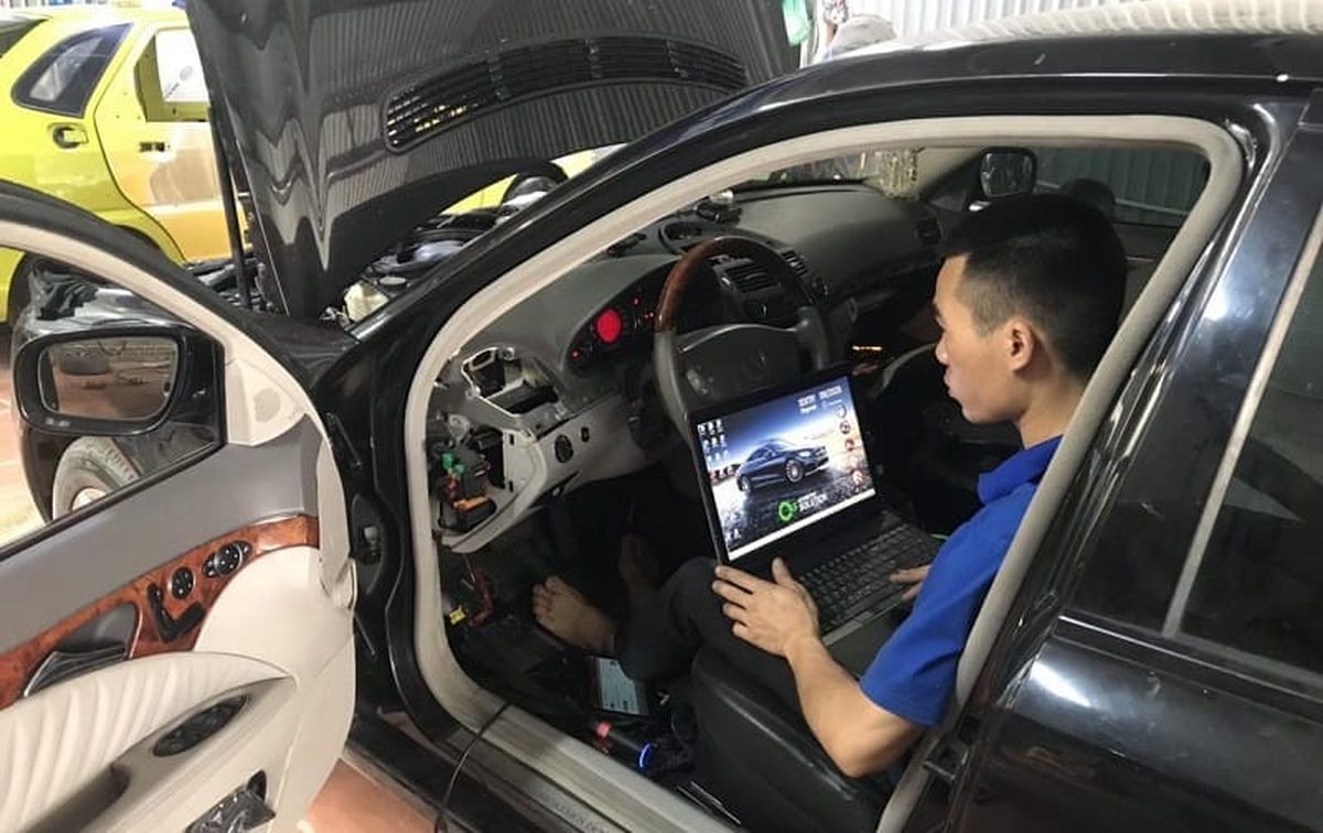 Sửa chữa hệ thống điện ô tô chuyên sâu