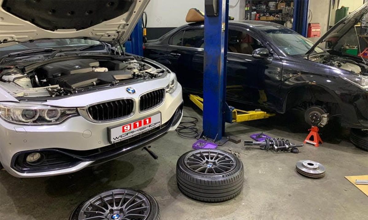 Thực hiện sửa thước lái ô tô