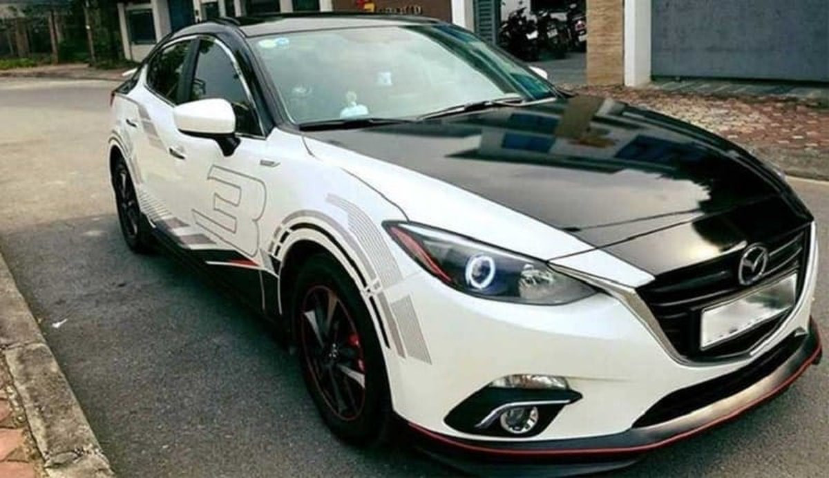 Có nên dán decal xe ô tô