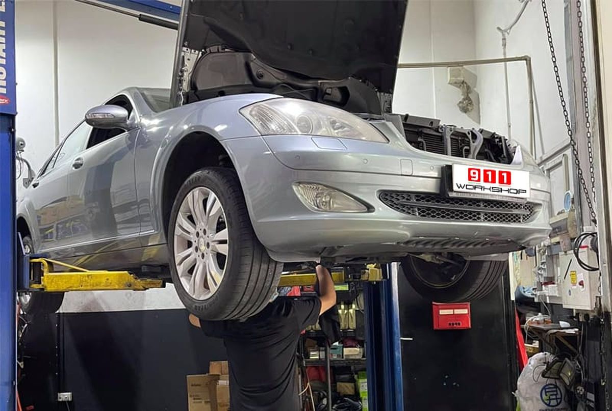 Gara kiểm tra dầu phanh ô tô