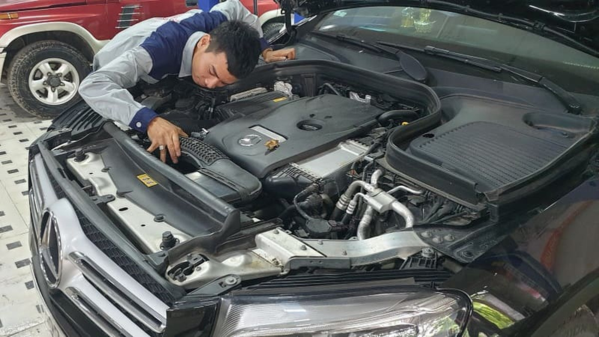 Đạp ga nhưng xe không tăng tốc