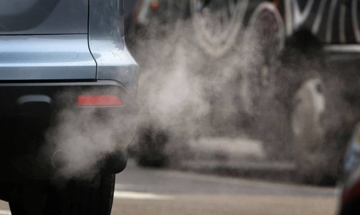 Xe ô tô nổ máy nhưng không chạy