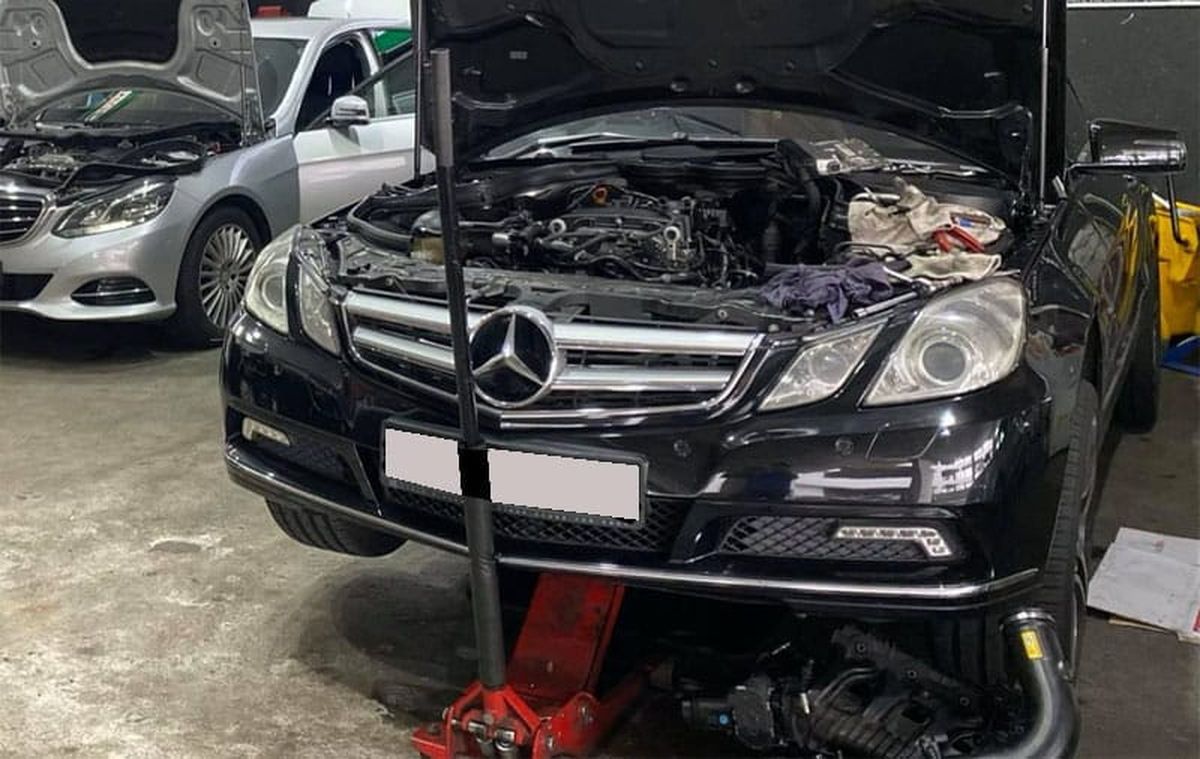 Gara sửa chữa thước lái xe Mercedes giá tốt