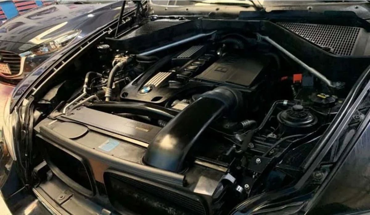 Bỏ máy ô tô là gì