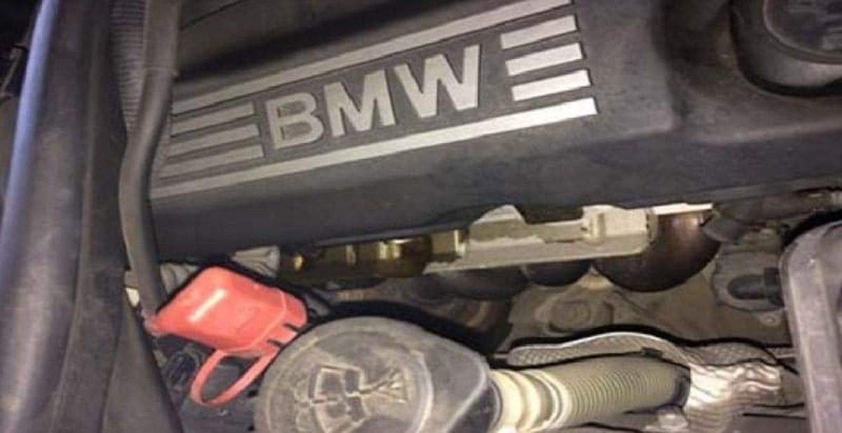 Lỗi xe BMW bị rò rỉ dầu