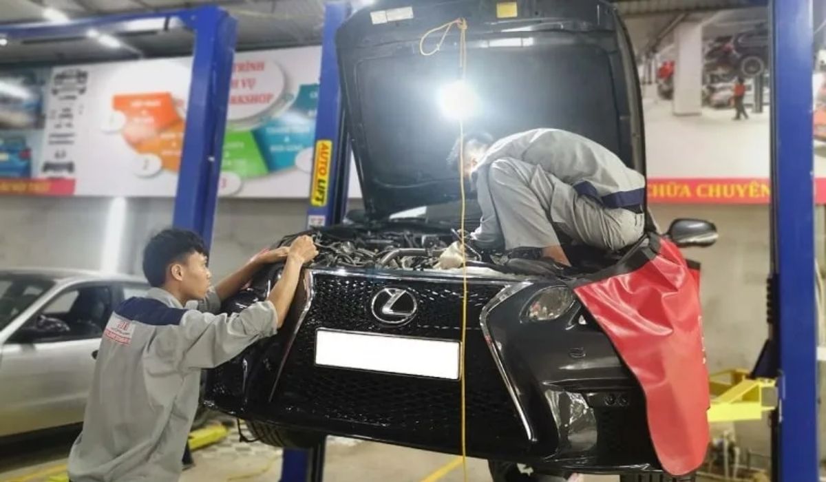 Xe ô tô bị bỏ máy