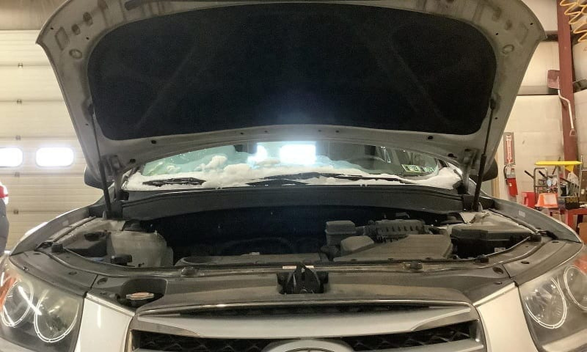 Lịch và chi phí bảo dưỡng xe Santafe Hyundai tại gara