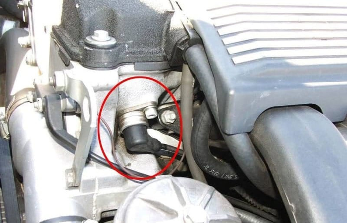 Cảm biến oxy trên ô tô