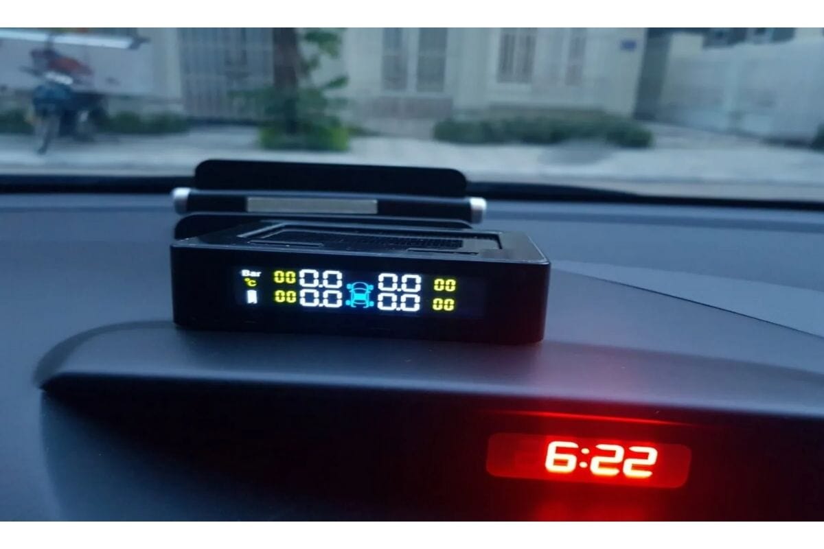 Cảm biến áp suất lốp tpms