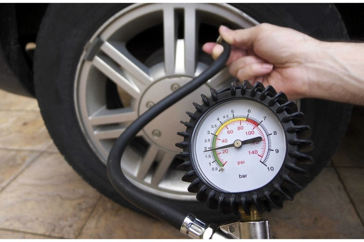 Giá cảm biến áp suất lốp