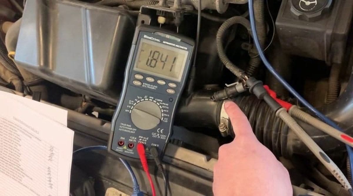 Kiểm tra cảm biến nhiệt độ khí nạp