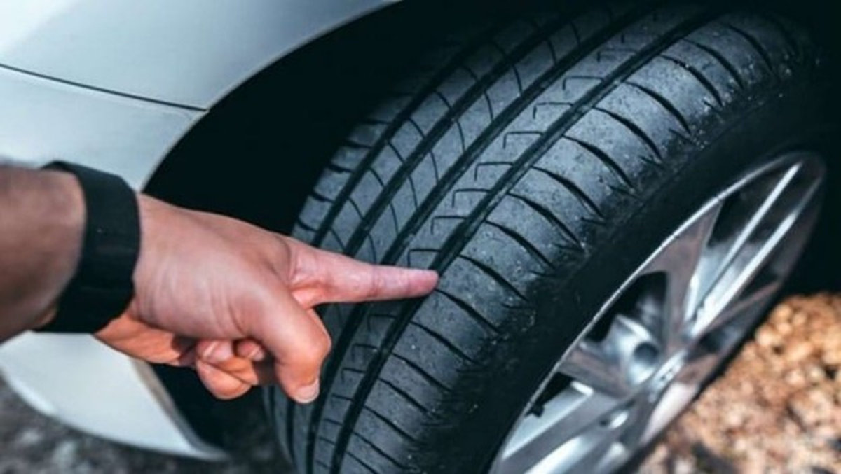 Lốp xe ô tô sử dụng được bao lâu