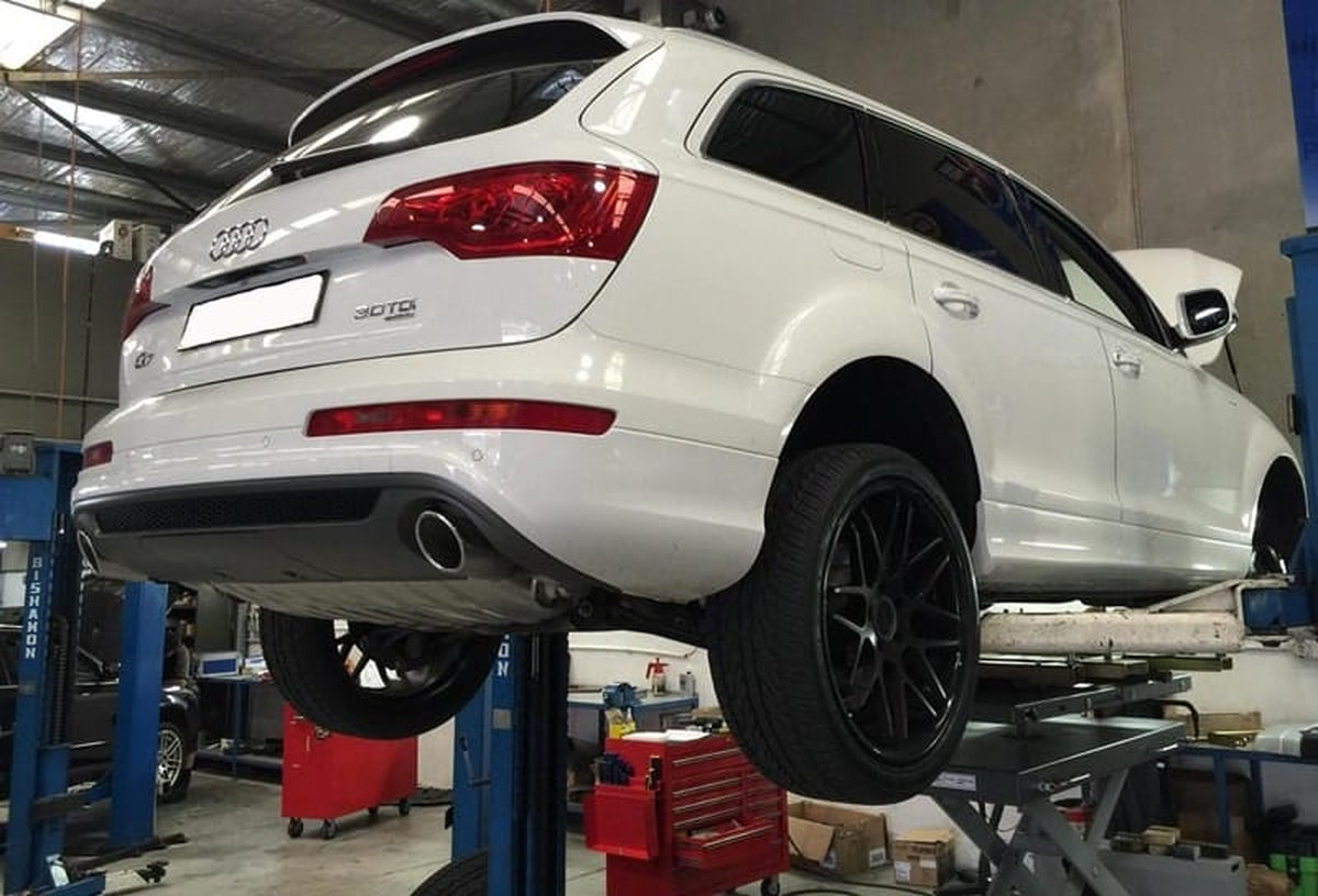 Sửa chữa xe Audi