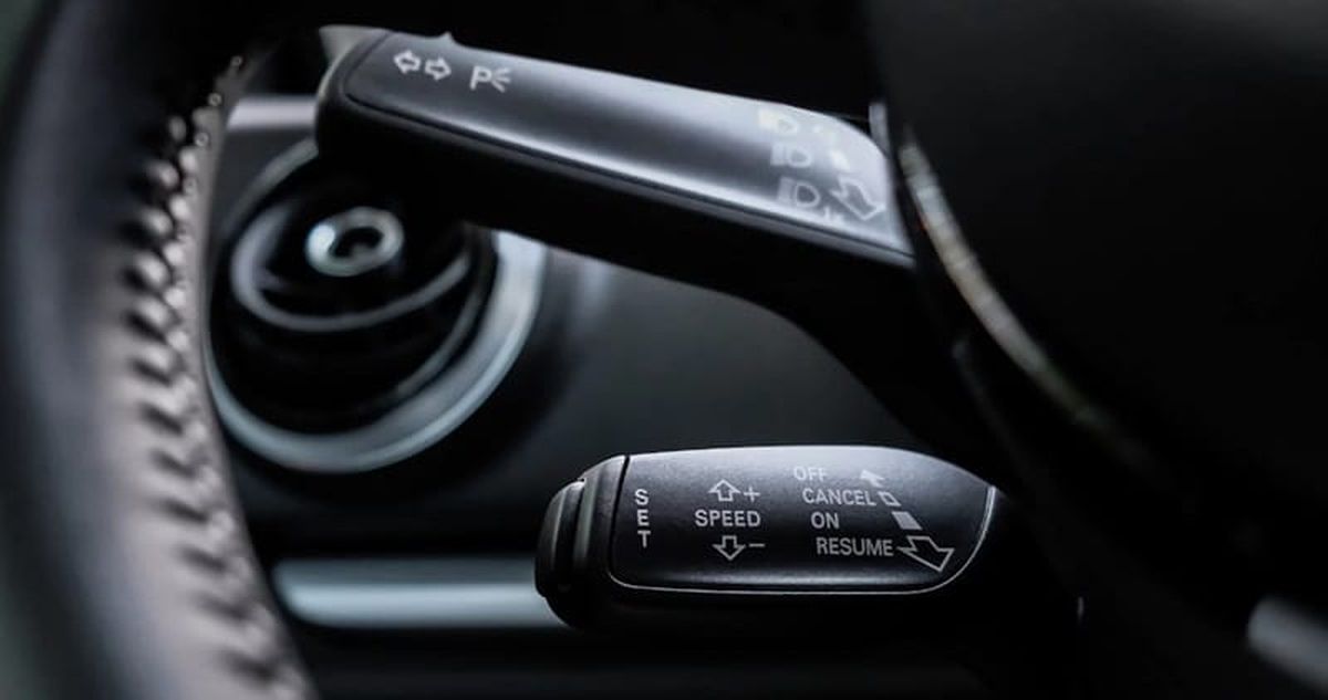 cách dùng cruise control