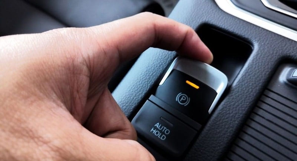 Phanh tay điện tử trên ô tô