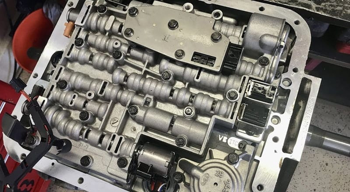 Vỉ van hộp số tự động