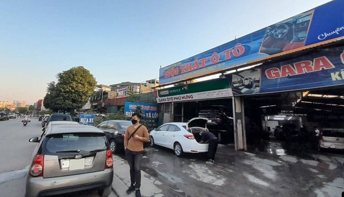 Gara sửa chữa ô tô Phú Hưng