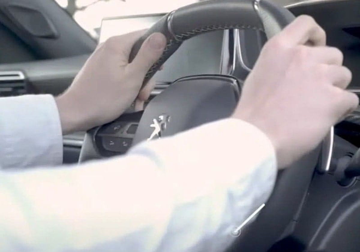 Sửa thước lái ô tô Peugeot