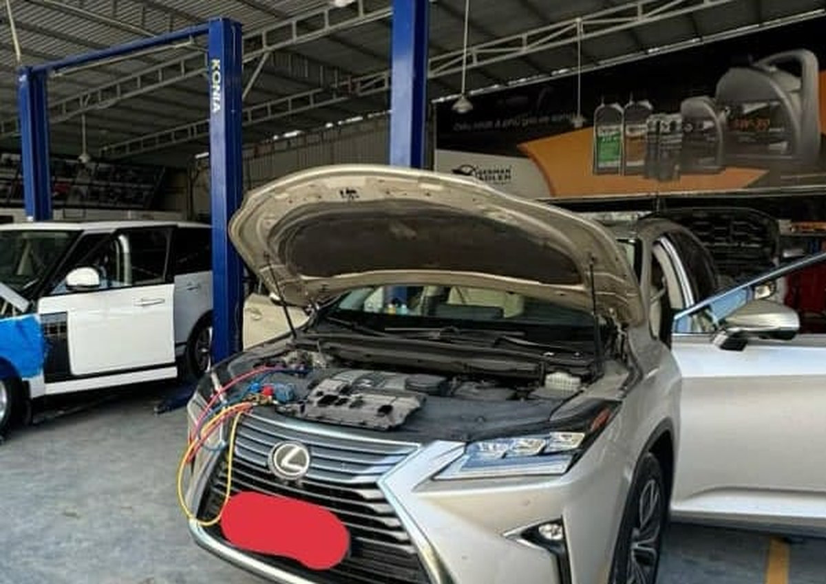 Gara sửa chữa điều hoà xe Lexus tại Hà Nội