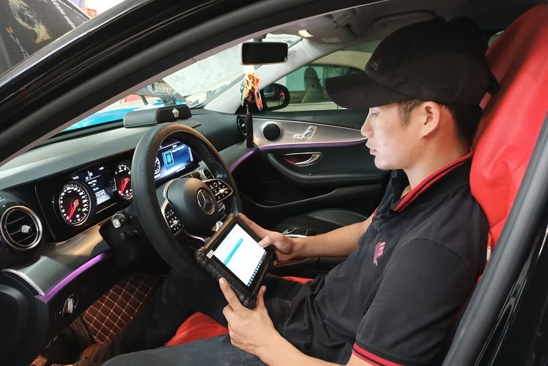 Gara sửa chữa xe Mercedes tại Hà Nội uy tín và chuyên nghiệp 28 chẩn đoán lỗi xe mercedes miễn phí