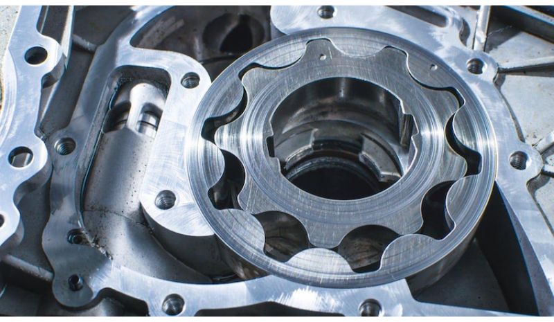 Gara thay bơm nhớt động cơ ô tô Hà Nội