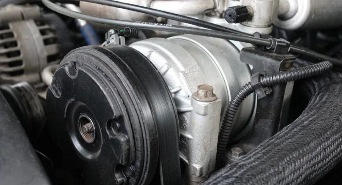 chuyên sửa chữa điều hòa xe Hyundai