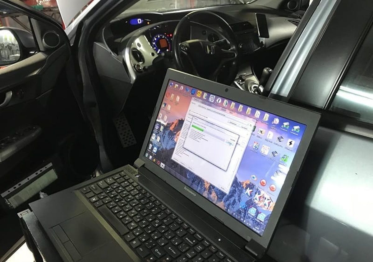 sửa chữa ô tô Honda hiện đại