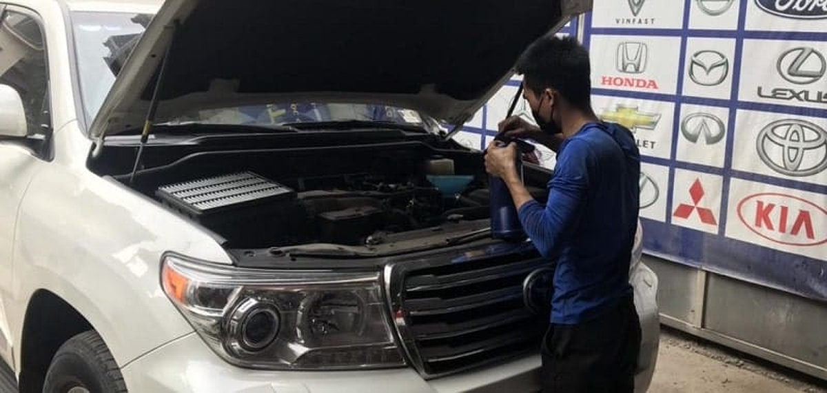 chuyên sửa chữa xe Toyota 