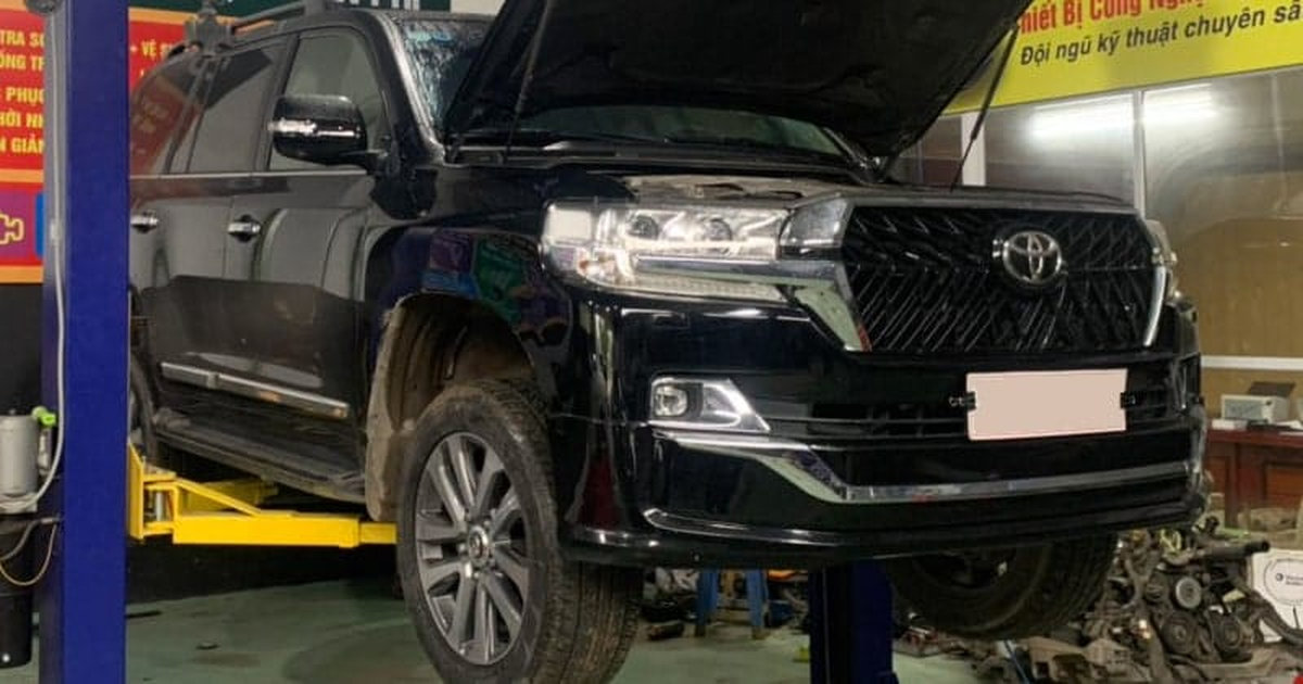 gara sửa chữa xe Land Cruiser 